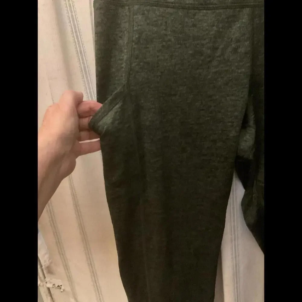 Aerie Green Chill, Play, Move Leggings Size XL - Picture 5 of 9